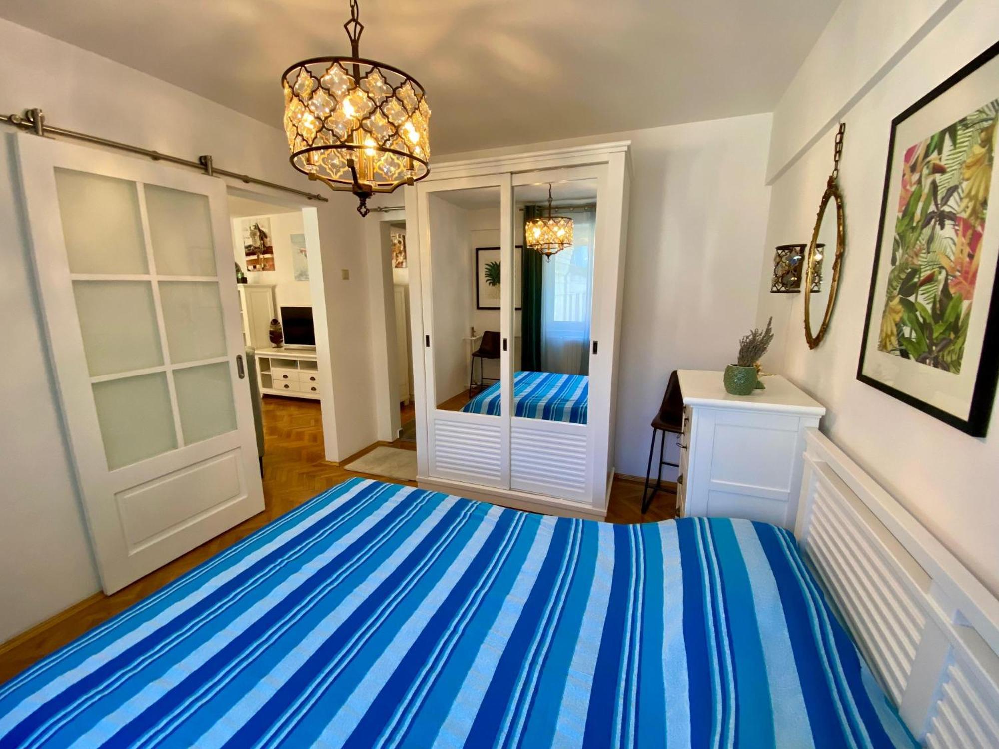 Old Town Apartment Constanta Bagian luar foto